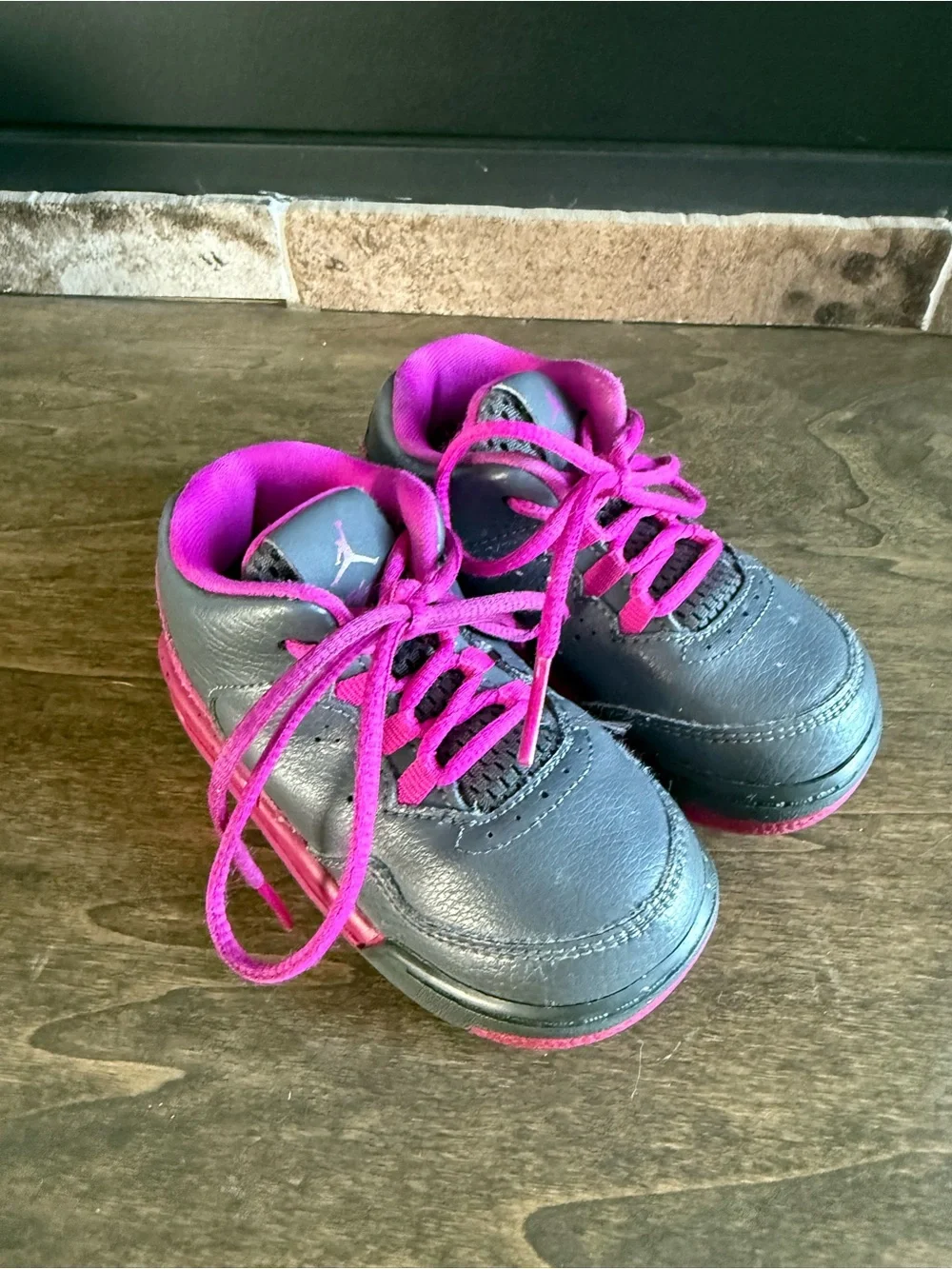 Jordan Flight Mid Top Sneaker Gray Pink Leather Toddler US 6C EU 22 724384-006